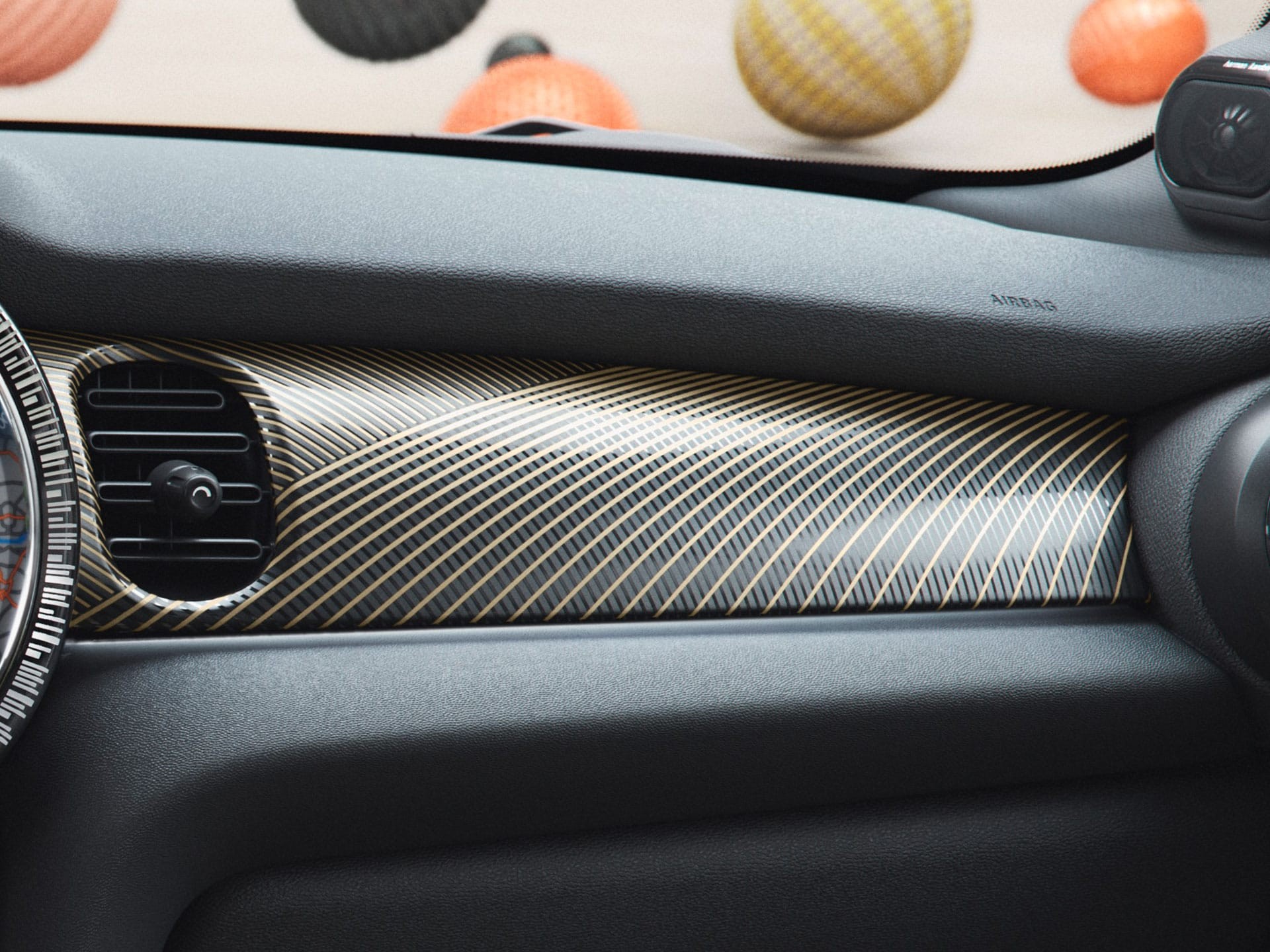 MINI Resolute Edition – interni – plancia